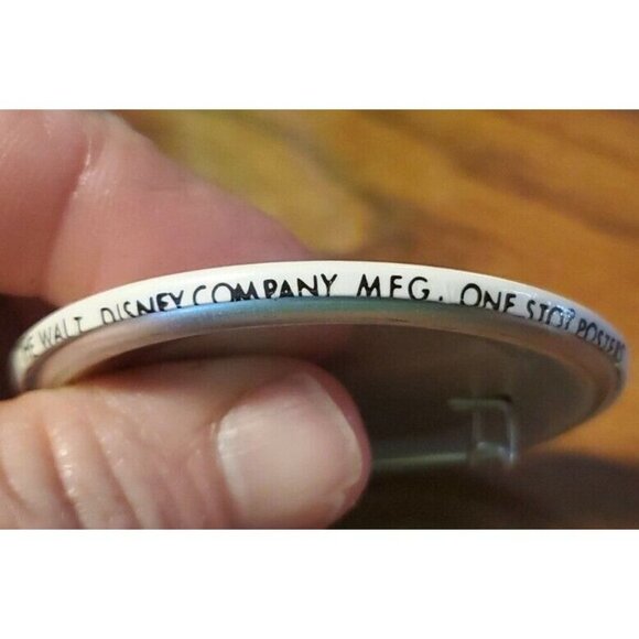 Retro Baggy Clothes Mickey Mouse Made in the USA Walt Disney Company Pin Button - Picture 5 of 6